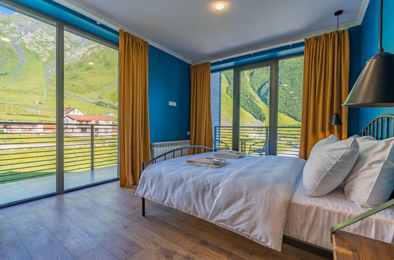 Hotel Darchi Kazbegi Bagian luar foto